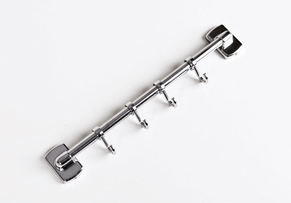 Подвесная планка с крючками